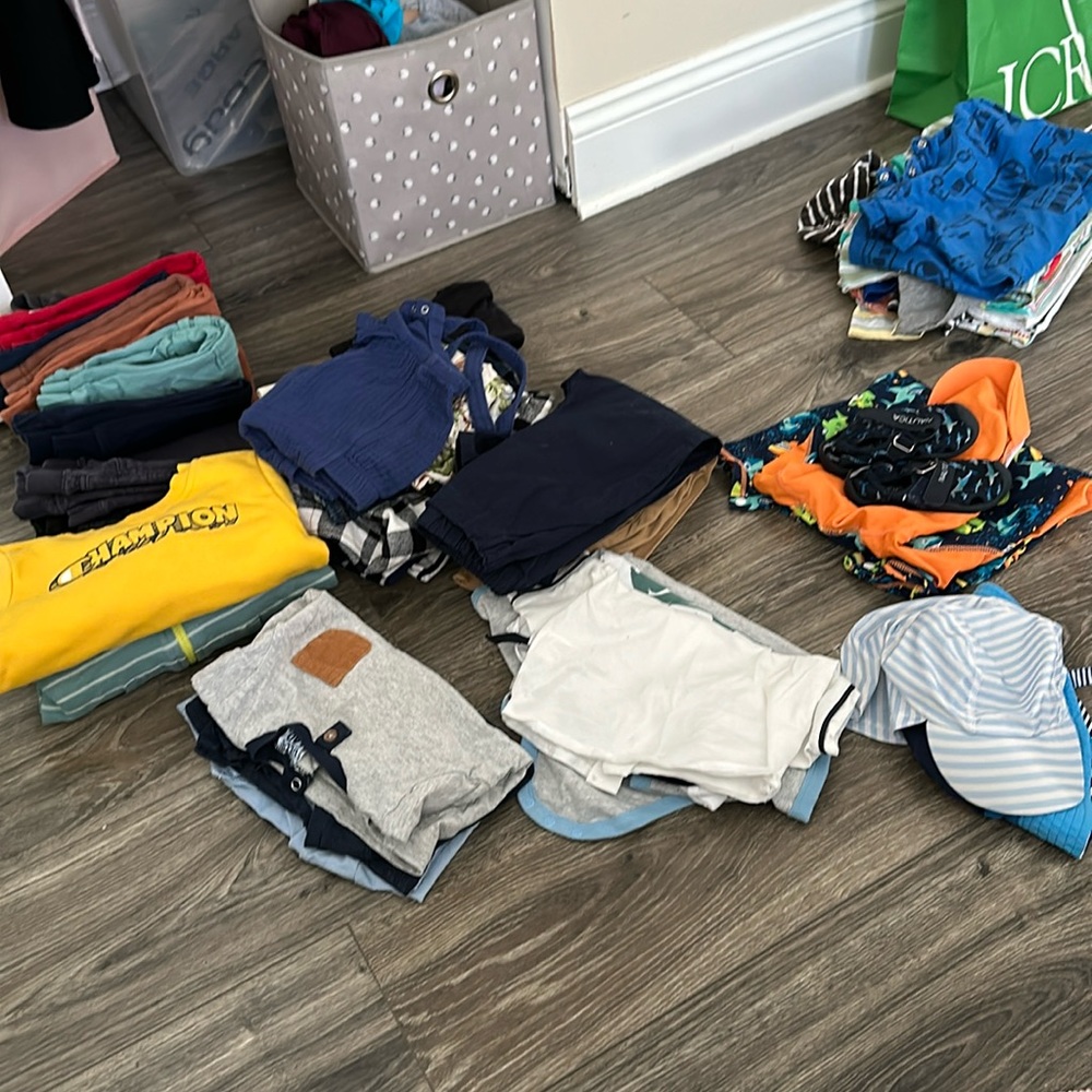 Boys clothes for 24m see pictures